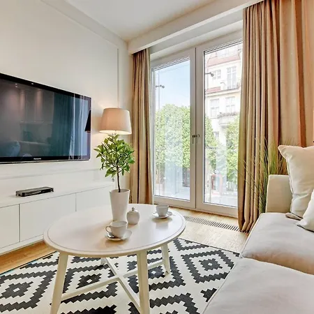 Montevideo Centrum 4 By Grand Apartments Sopot Esterno foto