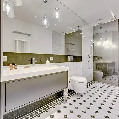 Montevideo Centrum 4 By Grand Apartments Sopot Esterno foto